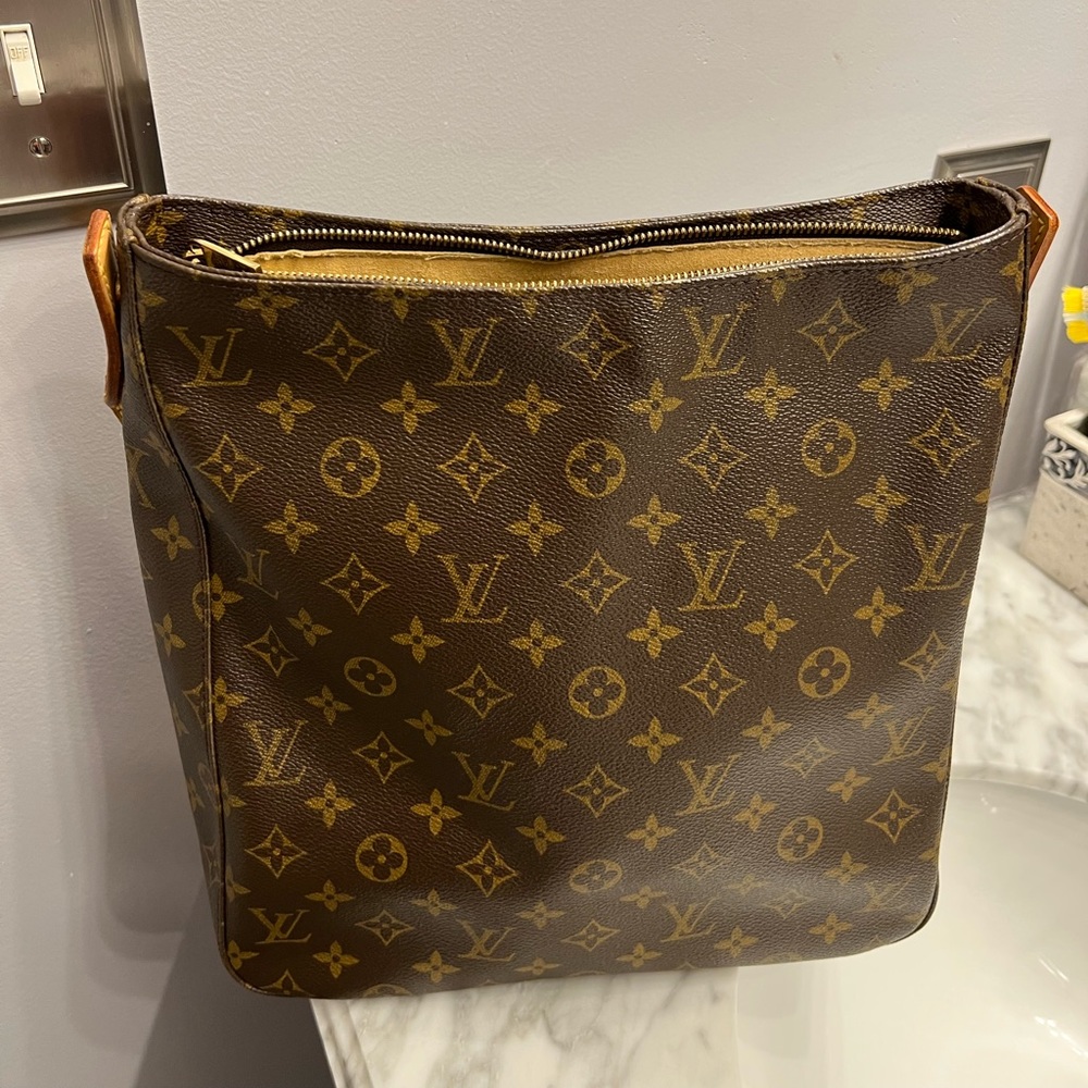 Authentic Louis Vuitton Monogram Looping Zip Hobo… - image 1